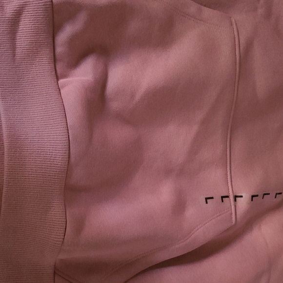 Puma Sweaters - Picture 9 of 11